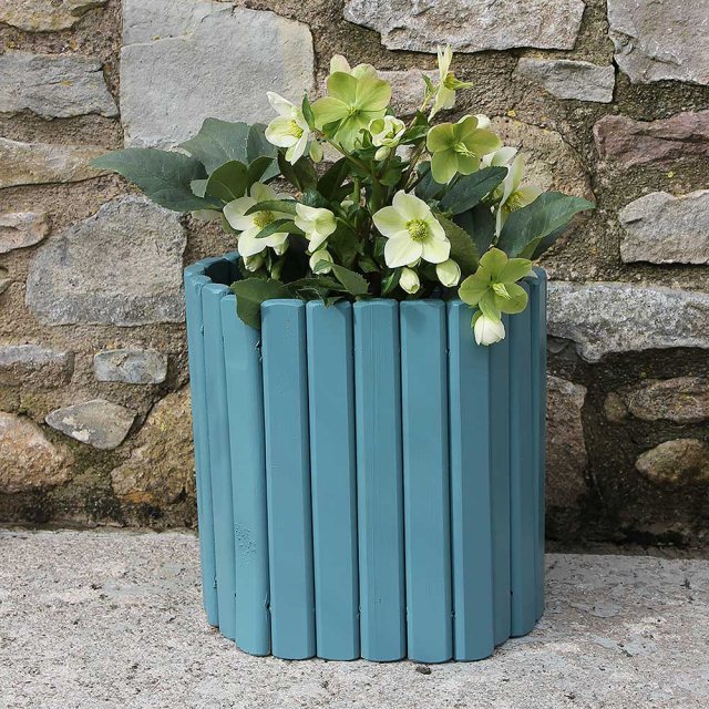 Thorndown Wood Paint 2.5 Litres - Brue Blue - Painted on wooden planter